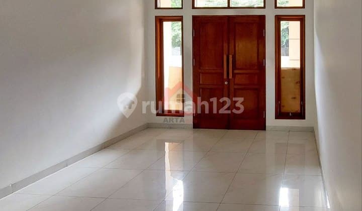 Rumah Bagus Siap Huni Dalam Cluster Di Pejaten Barat