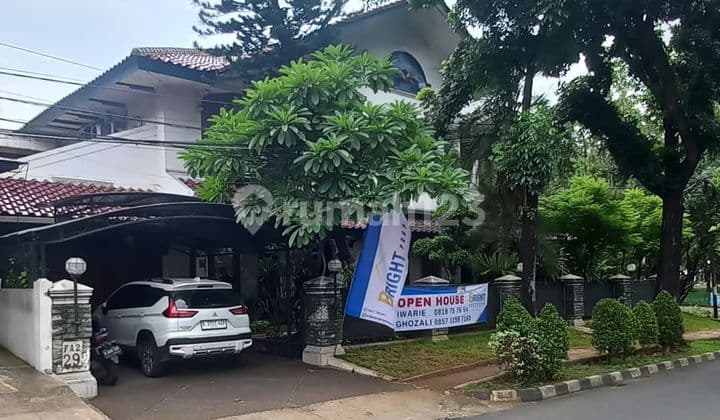 Di Jual Rumah Mewah 2Lt Di Menteng Bintaro Sektor 7