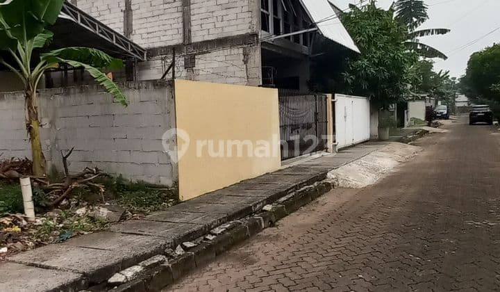 Di Jual Tanah di dalam komplek di Lapangan Terbang Pondok Cabe