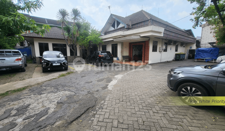 For Sale - Kantor dan Gudang Pinggir Tol Kebon Jeruk Jakarta Barat
