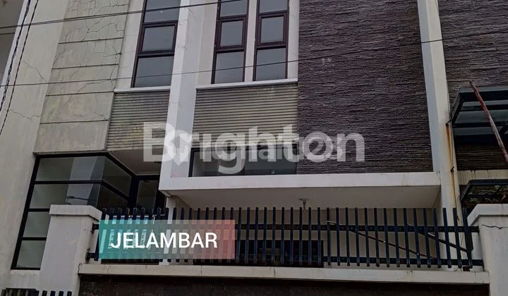 JELAMBAR KAVPOLRI RUMAH SIAP HUNI LOKASI PREMIUM JARANG ADA JELAMBAR KAVPOLRI RUMAH SIAP HUNI LOKASI PREMIUM JARANG ADA