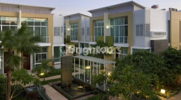 RUMAH 3LANTAI KOMPLEK DE OAZE TOMANG RESIDENCE GROGOL PETAMBURAN