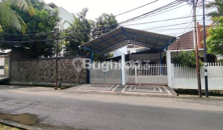RUMAH ISTIMEWA DIKAVLING POLRI JELAMBAR GROGOL PETAMBURAN JAKARTA BARAT