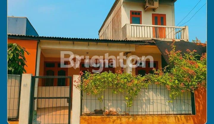 RUMAH LUAS DAN NYAMAN LOKASI STRATEGIS DIJELAMBAR GROGOL PETAMBURAN JAKARTA BARAT