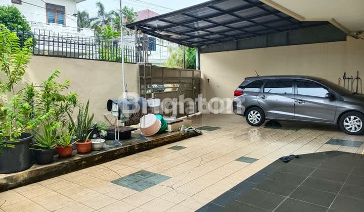 RUMAH MEWAH 2LANTAI DIKOMPLEK TAMAN HARAPAN INDAH JELAMBAR GROGOL PETAMBURAN JAKARTA BARAT