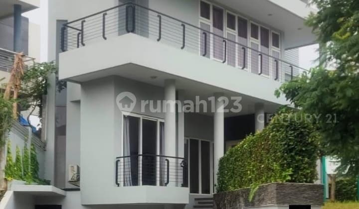 Rumah Furnished Di Rancamaya Golf Estate Cluster Lake View