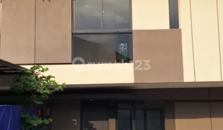 Disewakan Rumah Park Serpong Cluster Xyz East Legok Karawaci