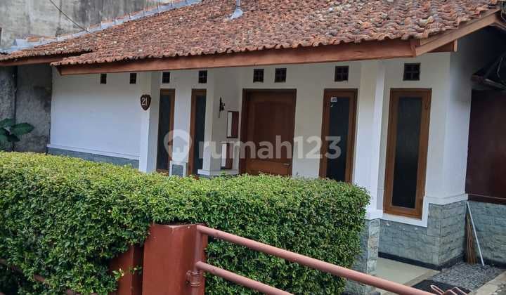 Disewakan Rumah Cigadung Siap Huni Lokasi Startegis Harga Terbaik