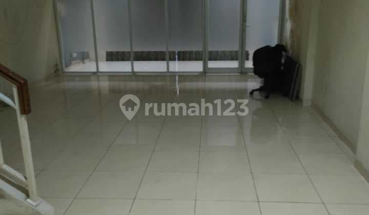 Disewakan Cepat Ruko 3,5 Lantai @ Bsd
