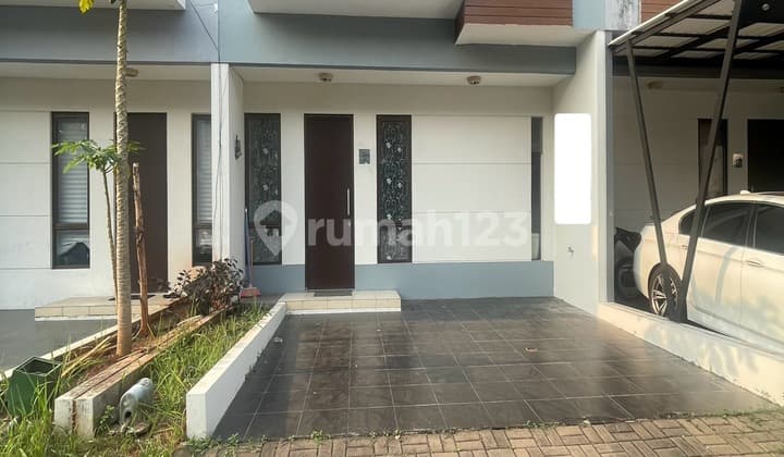 Rumah Bagus 2 Lantai Asri Siap Huni Di Graha Raya