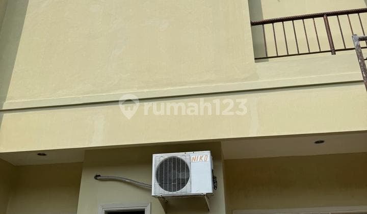 Rumah 2 Lantai Siap Huni Area Candi Golf Jangli Semarang