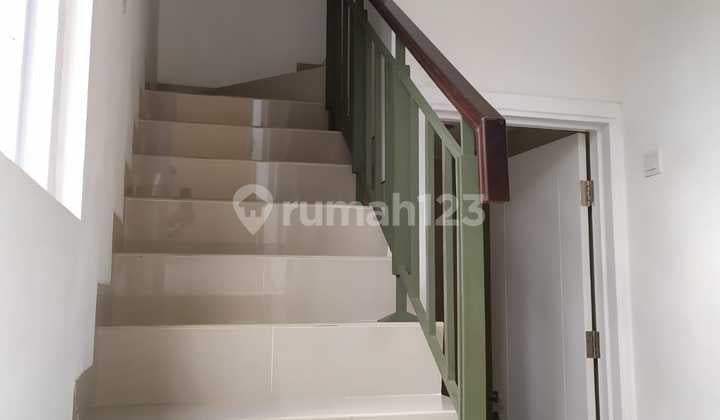 2-Storey House Ready to Occupy in Simongan Area, Semarang