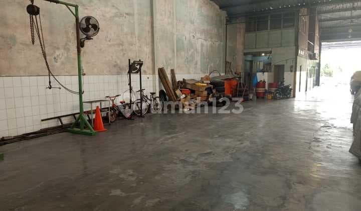 RUANG USAHA SIAP PAKAI AREA KOTA LAMA TANJUNG MAS SEMARANG