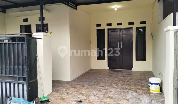 Rumah Murah Lokasi Depan Sudah Full Renovasi di Harapan Indah 1, Bekasi Barat