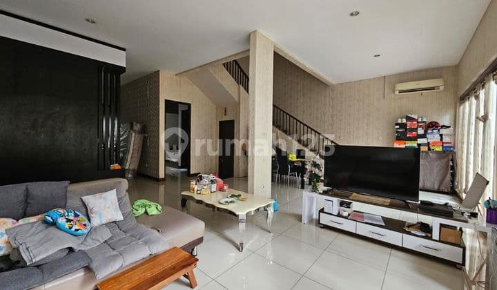 Dijual Rumah 2 Lantai Furnished di Cluster Asia Tropis Kota Harapan Indah, Tarumajaya, Bekasi