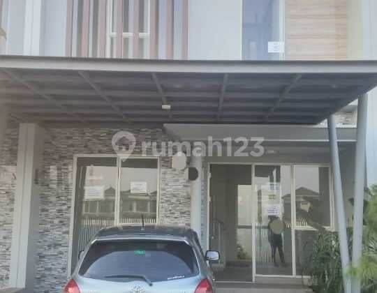 Dijual Rumah 2 Lantai Semi Furnish di Jakarta Garden City Cluster Yarra, Cakung, Jakarta Timur