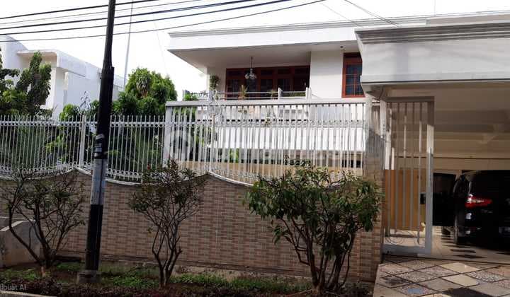 Dijual Butuh Cepat Rumah 2 Lantai di Pulomas, Jakarta Timur
