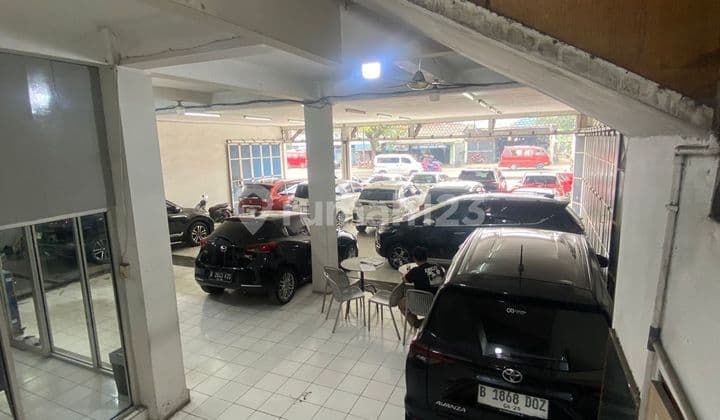 Dijual Eks Showroom Mobil di Jalan Raya Sultan Agung, Medan Satria, Kota Bekasi