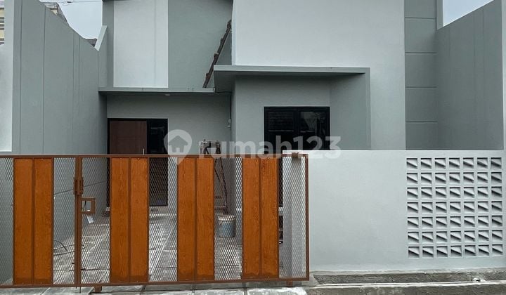 Dijual Rumah Baru Di Kota Harapan Indah, Medan Satria, Kota Bekasi