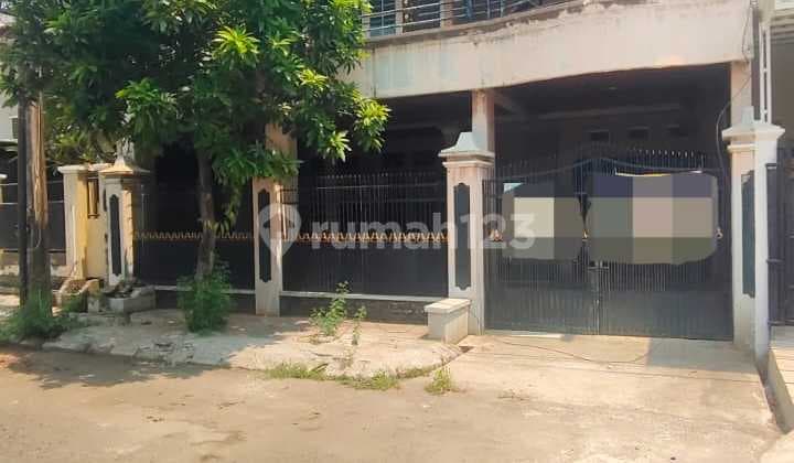 Dijual Rumah 2 Lantai di Kota Harapan Indah, Medan Satria, Kota Bekasi