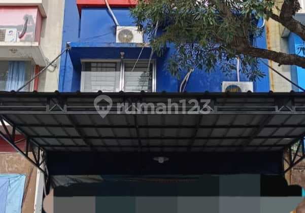 For Rent: 3-Story Astro Shop House in Harapan Indah City, Bekasi