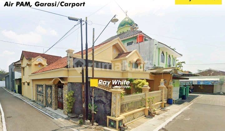 Sumber Banjarsari House Near Toll Gate Entrance