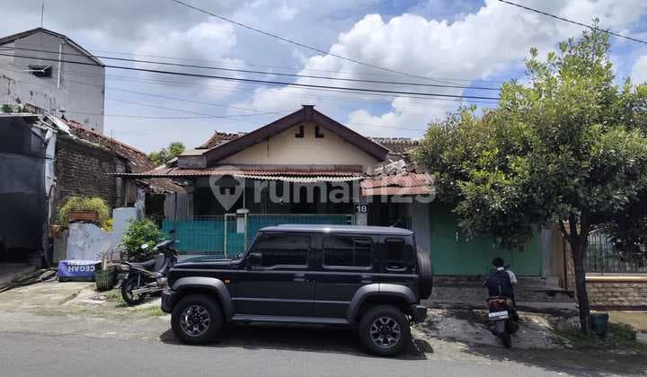 Tanah Dekat Berbagai Fasum Kampus Sekolah Strategis Jalur Ramai