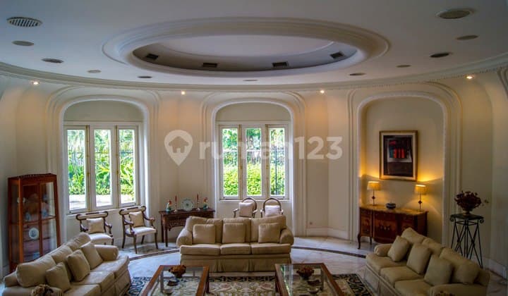 For Sale Or Rent Luxury House 2 Lantai, SHM, di Jalan Karang Asem, Kuningan, Jakarta Selatan