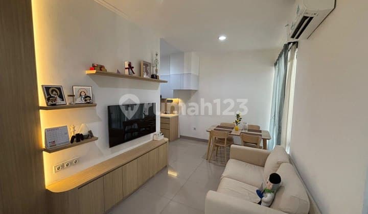 Langka! Jual Cepat! Rumah Fully Furnished Siap Huni, 2 Lantai, di Cluster Georgia, Pik 2