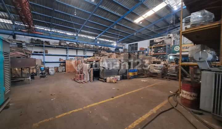 Jual Cepat Gudang Strategis Luas Tanah 4,457 m2 di Kapuk, Jakarta Barat