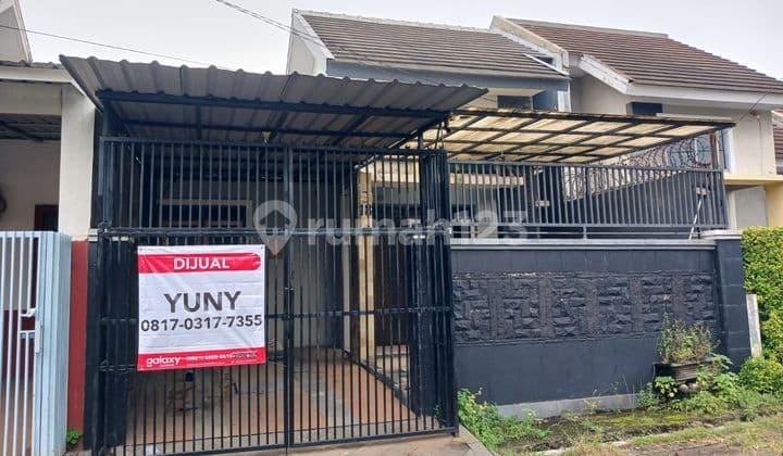 Rumah Palem Pertiwi Menganti Bagus