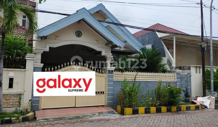 Rumah Terawat di Nirwana Eksekutif Rumah Terawat di Nirwana Eksekutif