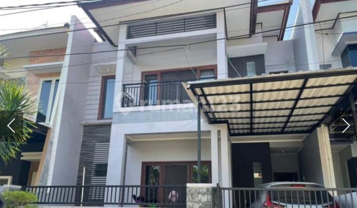 Rumah Terawat di Galaxy Bumi Permai 2 Dekat Raya Merr