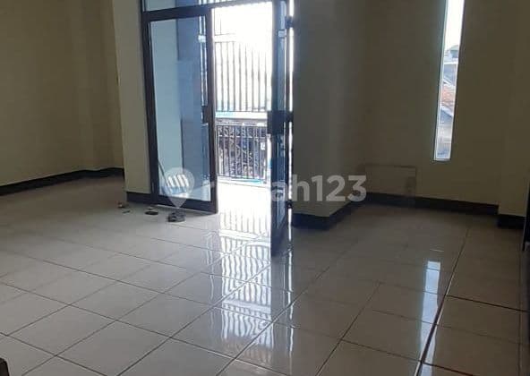 Disewakan: Ruko 2,5Lt Di Sayap M Toha