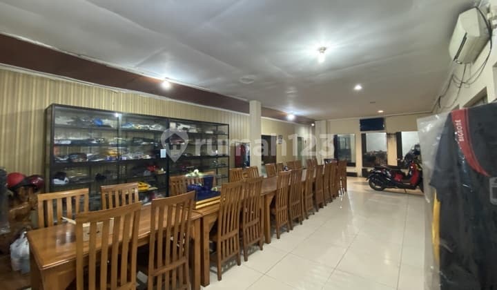 Disewakan: Ruang Usaha 400m²
