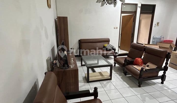 For Rent: 2-Story House In Leuwisari