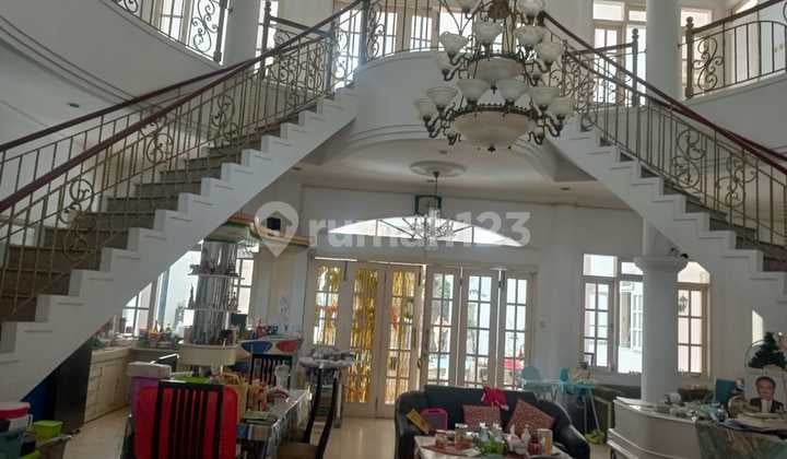 Dijual: Rmh Lux + Swimming Pool Di Sayap Pasteur, Sukajadi