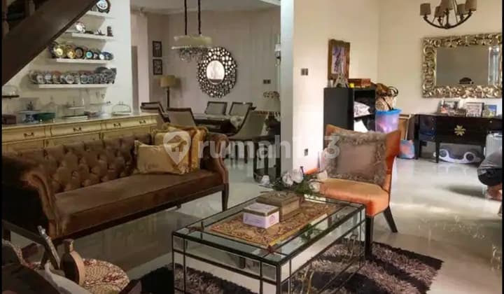 Dijual: Rumah 2 Lt Bagus Di Area Kurdi