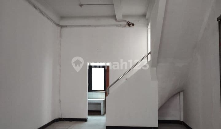 Disewakan: Ruko 2lt Di Jl Cibaduyut Raya