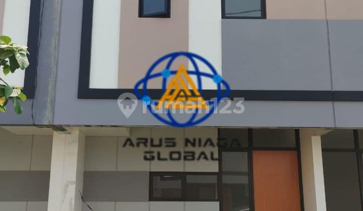 Dijual Rumah Take Over di Rotterdam Jababeka Residence Cikarang