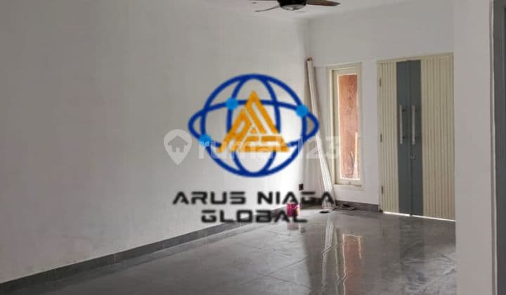 Disewakan Rumah di Perumahan Meadow Green Cikarang