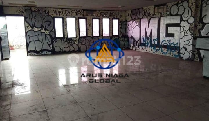 Disewakan Ruko Margonda Depok di Lantai 3
