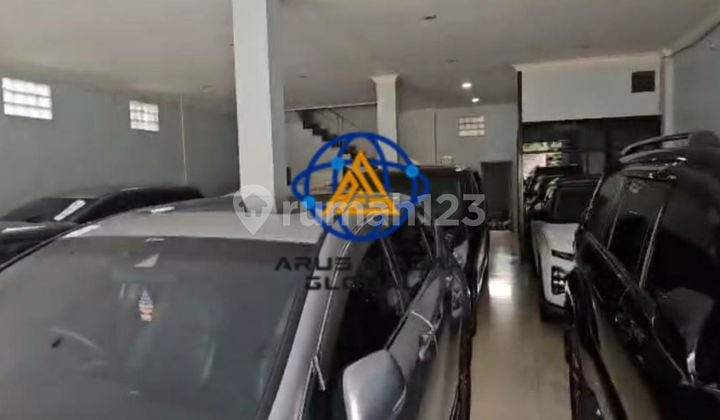 Disewakan Ruang Usaha Ex Showroom di Jatisampurna Bekasi