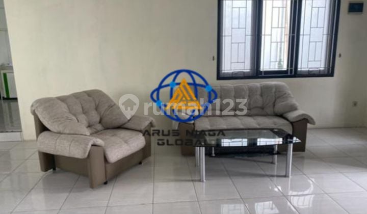 For Rent House In Taman Simpruk Housing, South Cikarang