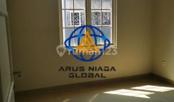 Dijual Rumah di Perumahan Grand Taruma Karawang Unfurnished