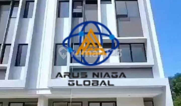 Disewakan Rumah Di Perumahan Delta Mas Bekasi 8 Kamar Furnished