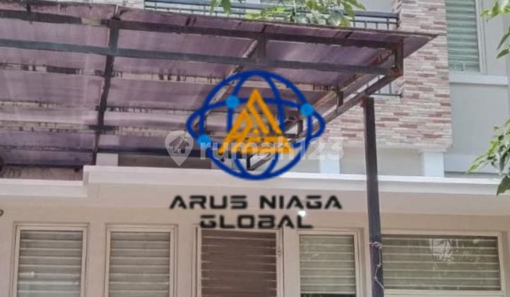 Disewakan Rumah di Perumahan Ambrosia Lippo Cikarang
