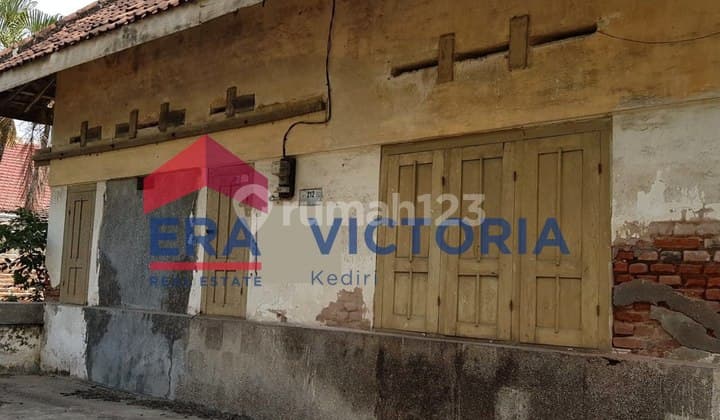 Tanah 900 Meter Di Pusat Kita Nganjuj