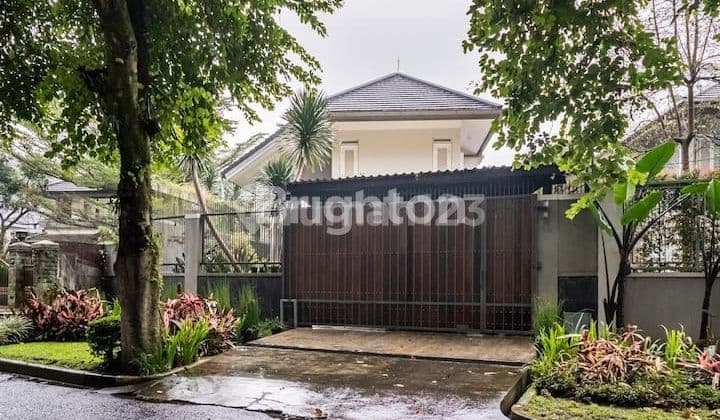 Rumah Mewah Siap Huni di Neglasari Ciumbuleuit