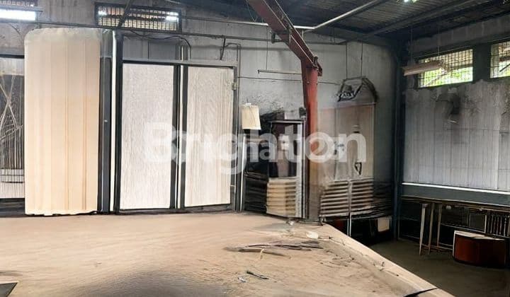 Gudang cocok buat Ruang Usaha dan penyimpanan barang di Sayap kopo